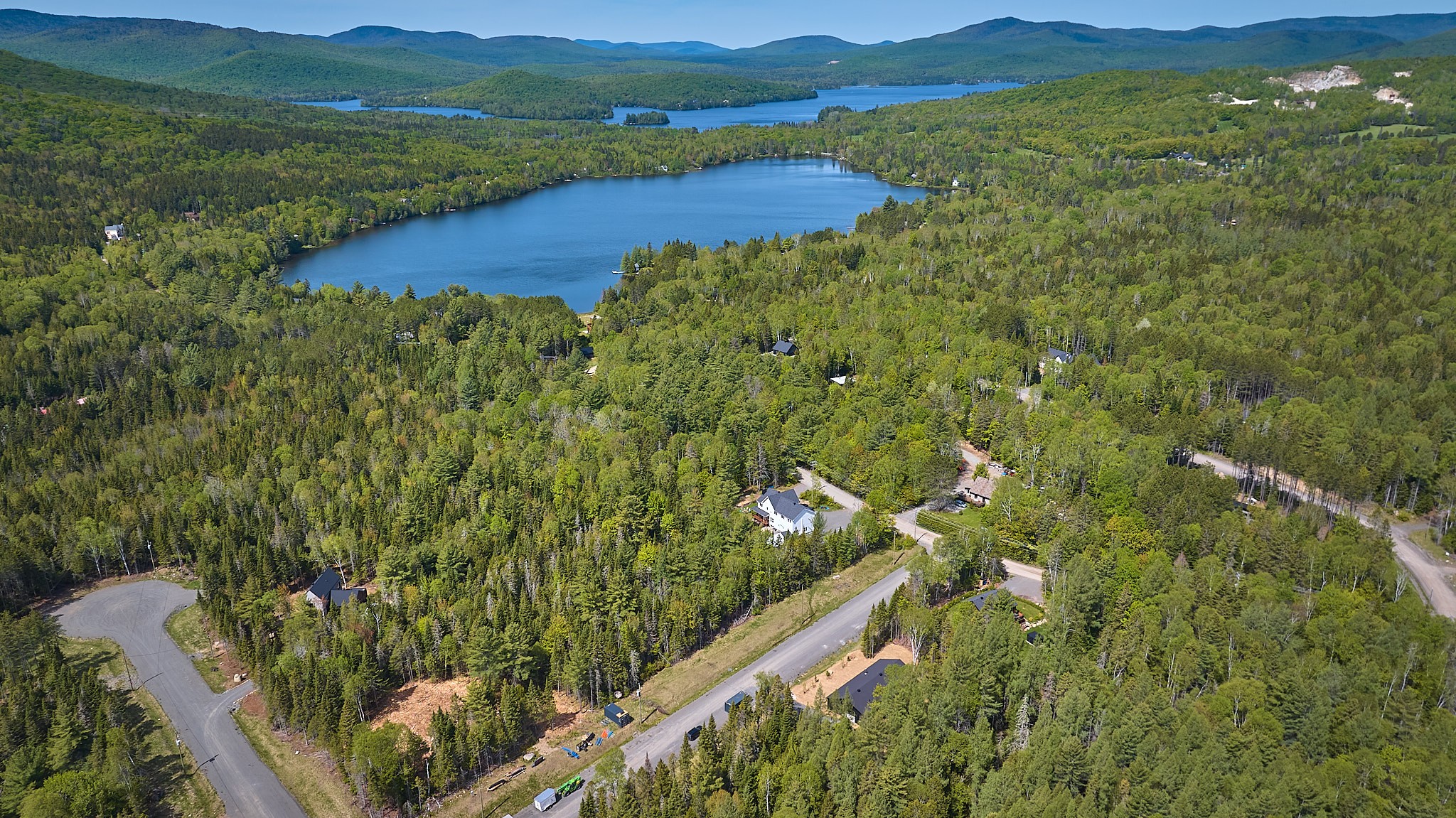 L’environnement de Saint-Donat vu du ciel