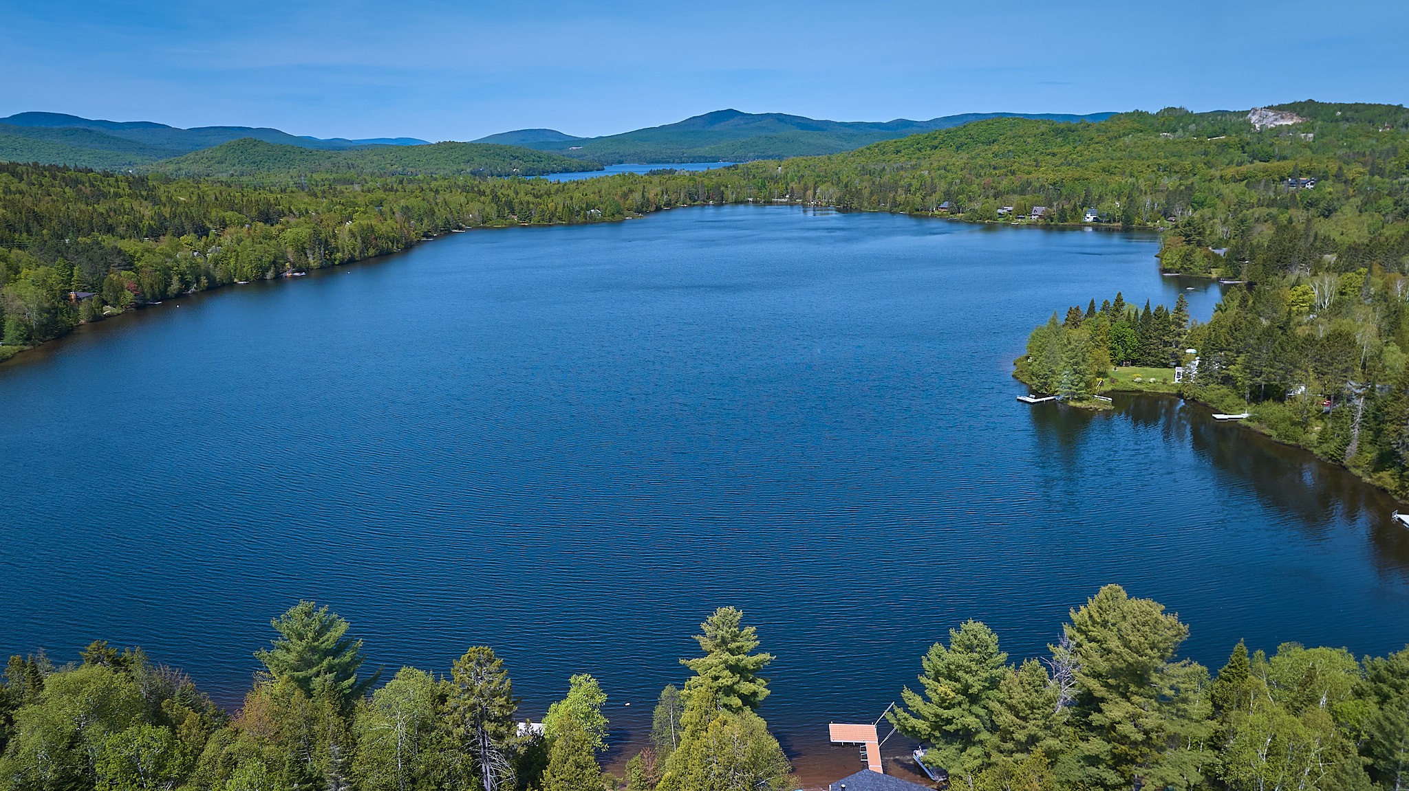 Une région de lacs et de montagnes — 15 Joseph-Robert